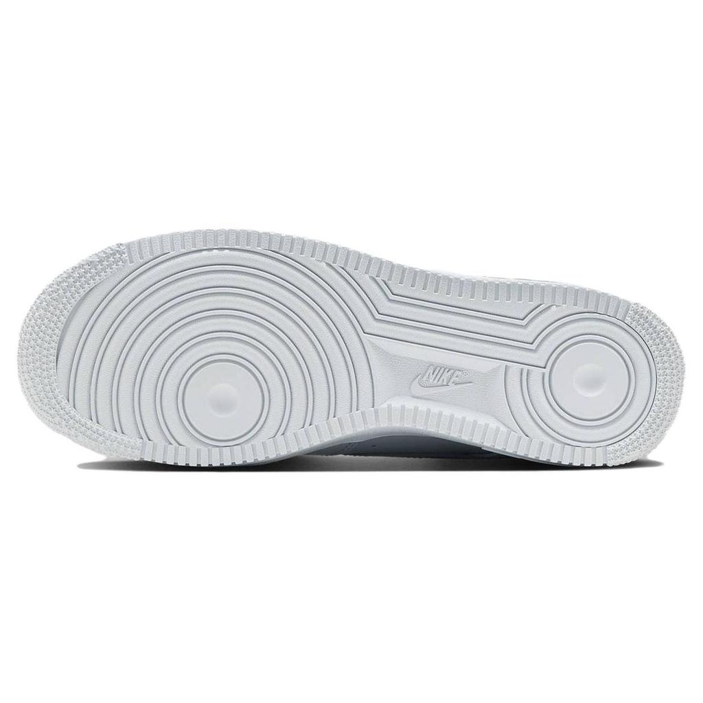 Nike Кроссовки унисекс Air Force 1 07 Platinum Stardust Red White Pure Platinum HF0729-001