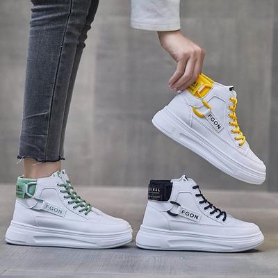 Модные Теплые и Стильные Высокие Кроссовки 2024 Весна Новые Туфли для Ходьбы с Плюшем и Утеплителем для Женщин