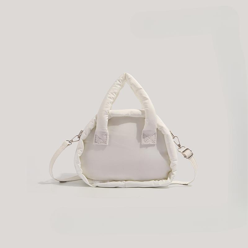 Сумка-тоут Niche Personality Cloud Bag Girl Sweet Girl Cute Down Tote Commuter Everything на одно плечо