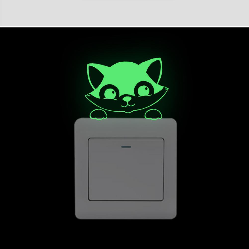 Светящаяся наклейка на переключатель, мультяшная наклейка для домашнего декора, наклейка на стену, украшение для детской комнаты