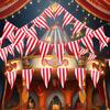 10/50M Красно-белая полосатая гирлянда из флажков Треугольный флаг Баннер для карнавальных тематических вечеринок Украшение на день рождения Гирлянда Подвесное украшение Принадлежности