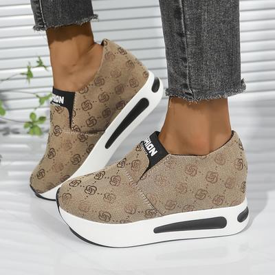 Женская обувь – Кроссовки