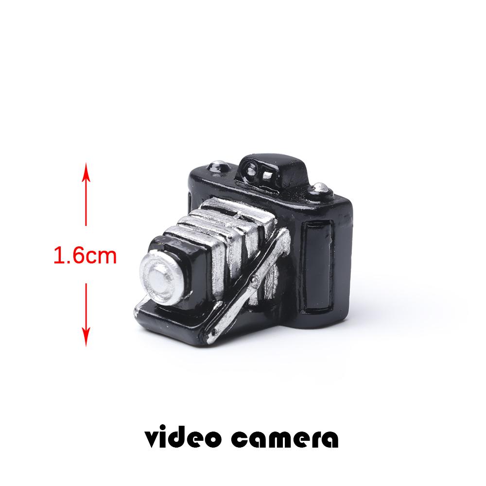 Antique Toy Resin Dollhouse Ornaments Telephone Mini Pianos TV Model Furniture Figurine