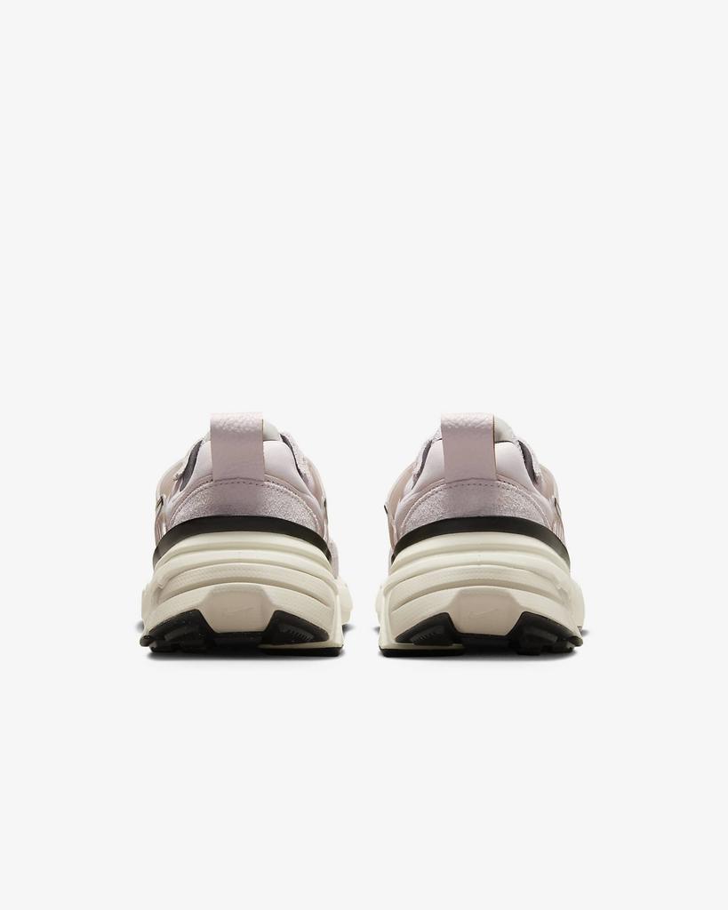 FN6703-001 Nike V2K Run Платиновый Фиолетовый Светлая Кость Черный Хром (Женский)