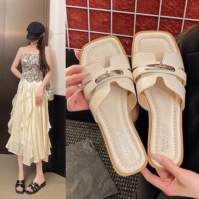 Мода 2025 Лето Новые Плоские Шлепанцы Уличный Отдых С Открытым Носком Пляжные Женские Сандалии Мода С Неглубоким Вырезом Полые Zapatos