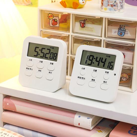 Таймер обратного отсчета Большой экран Магниты Регулируемая тишина Простота в эксплуатации Переключаемый эффективный тайминг Красный свет Мигающий сигнал Обучение ребенка