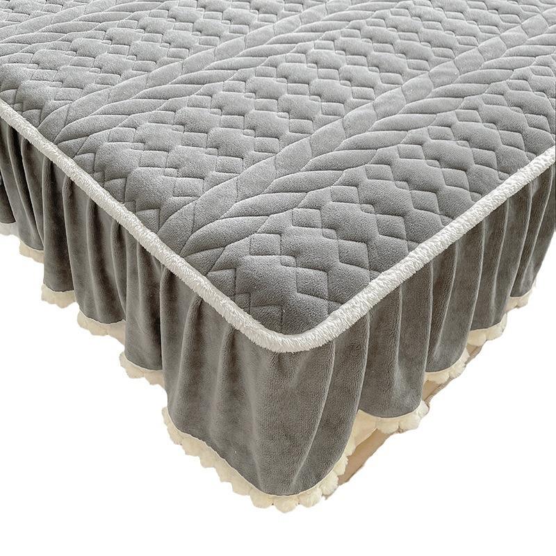 Покрывало из молочного бархата, стеганое, утолщенное, теплое, нескользящее, из коралловой фланели, из 3 частей