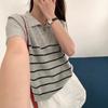 Полосатый трикотажный топ с коротким рукавом весна и лето новый воротник поло половина молнии универсальная свободная и тонкая футболка женская