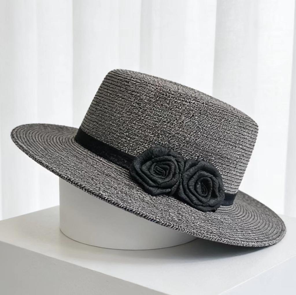 French small fragrant straw hat women's summer lace-up flower flat hat seaside beach travel sun hat top hat