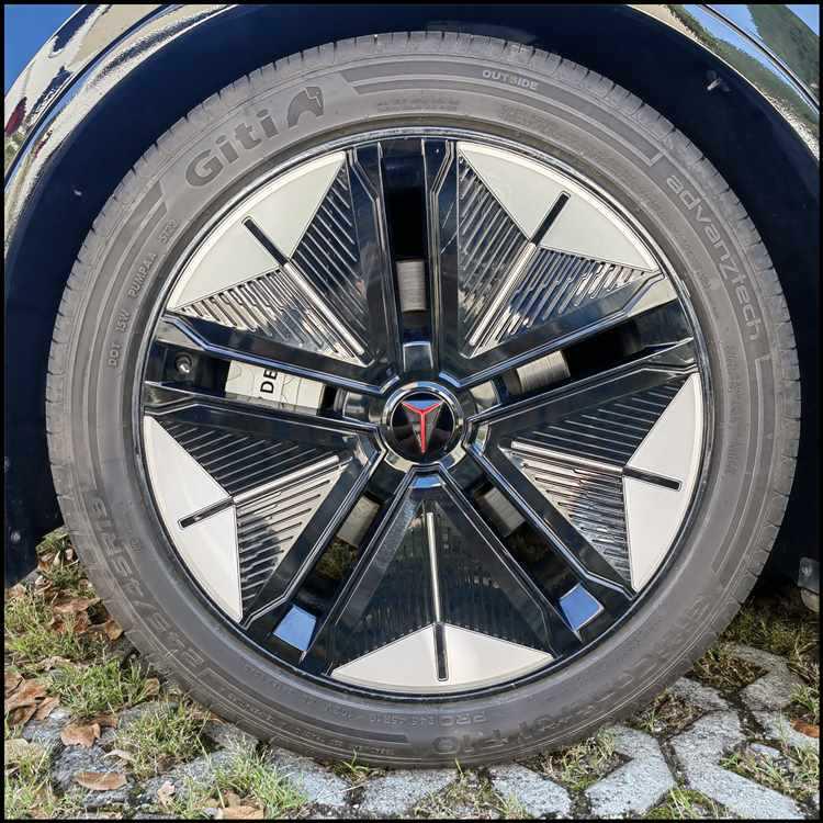 Набор эмблем и наклеек Changan Deepal SL03 для модифицированных капотов, рулевого колеса и ступиц колес
