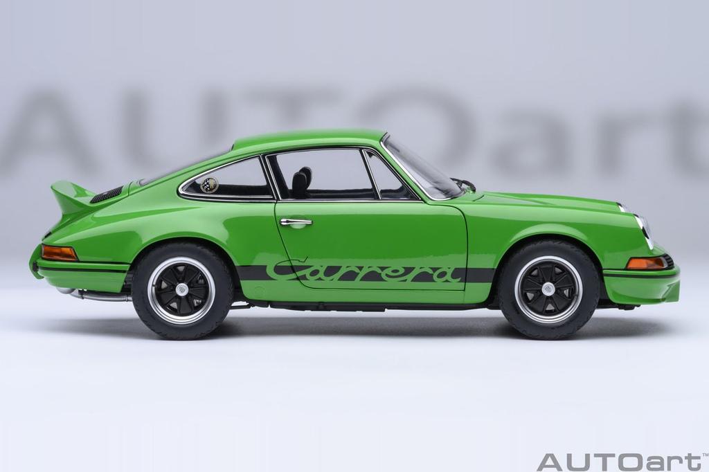 AUTOart Масштабная модель Porsche 911 Carrera RS Готовая модель 78034 1/18 2.7 (Зеленый Вайпер/Черные полосы)
