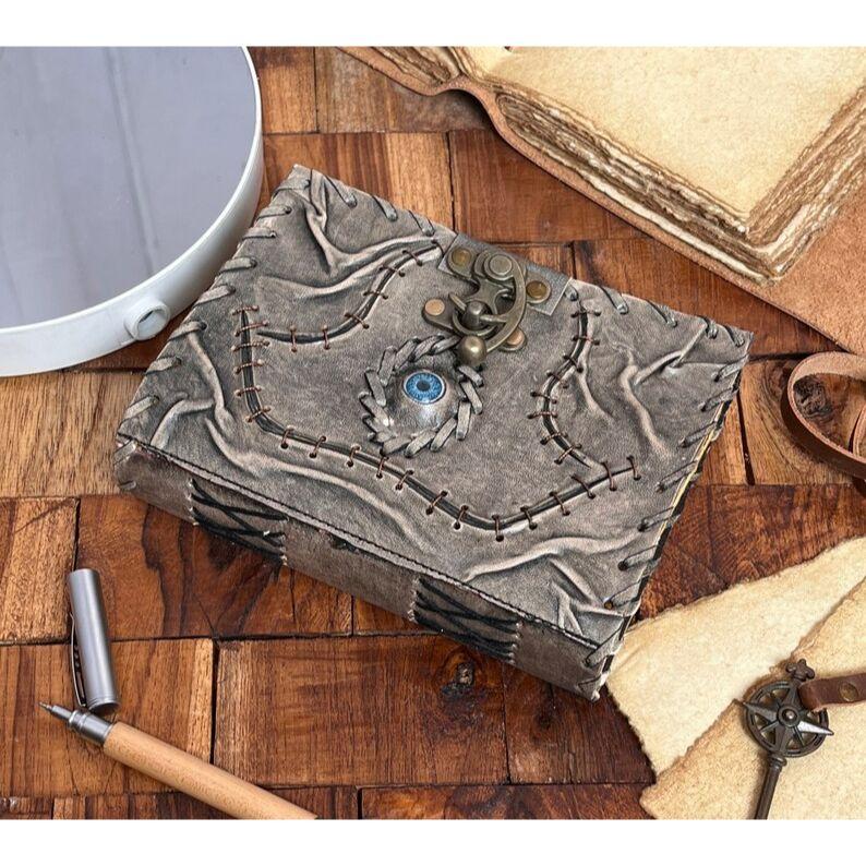 Книга заклинаний Фокус-Покус Пустая книга заклинаний Книга теней Украшения для Хэллоуина в помещении Лучшие подарки на Хэллоуин Украшения на Хэллоуин.