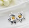 Copper-plated 18K gold light luxury premium contrasting flower stud earrings female S925 silver needle exaggerated personalized ins earrings