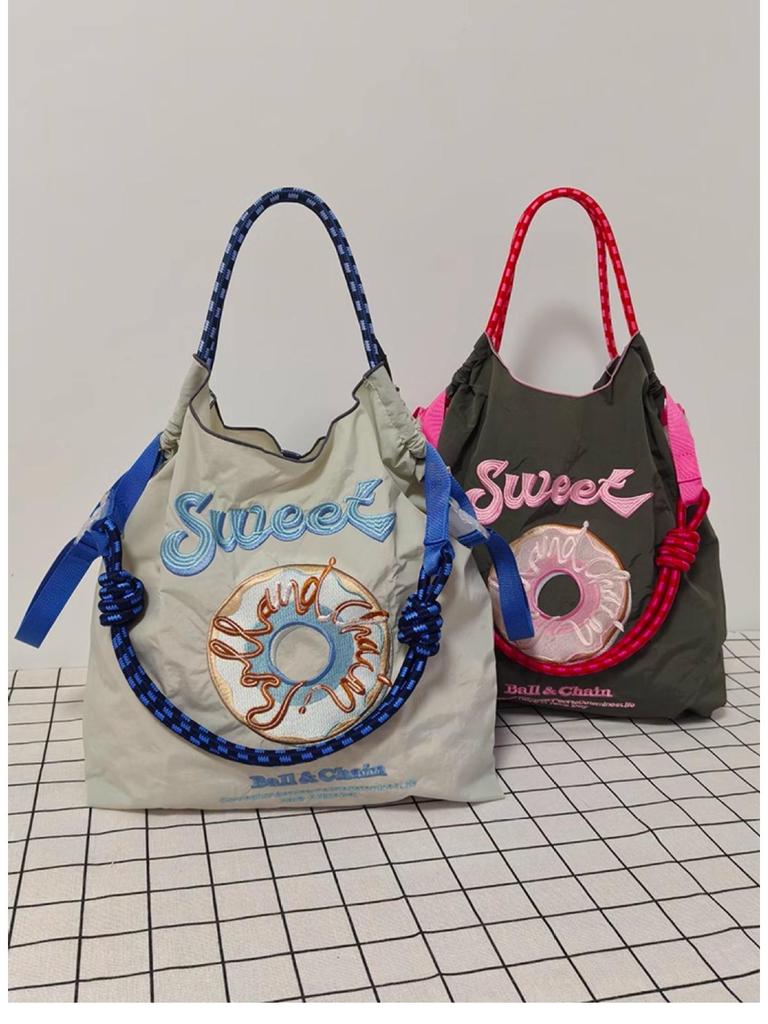 Japan Donut Embroidery Ballchain Crossbody Bag - Gao Yuanyuan Style