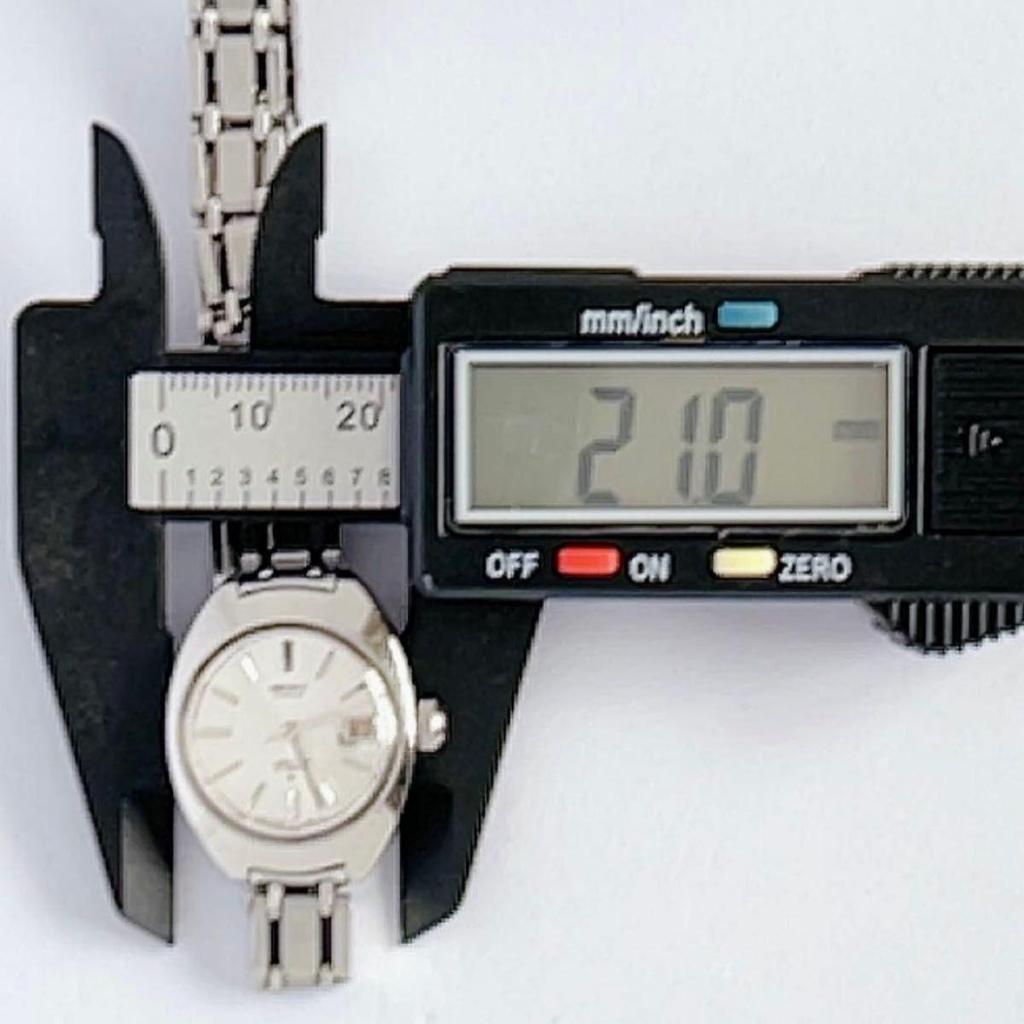 Б/у SEIKO хорус Старые женские часы SEIKO Автоматические Серебряные 70-е Винтаж