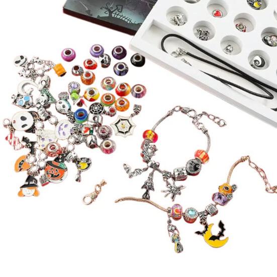 Хэллоуин Браслет-шарм Сокровище Набор бусин Насыпью 2025 Адвент-календарь 20 дней Обратный отсчет Украшение Набор для изготовления DIY ювелирных изделий для детей, взрослых, подростков
