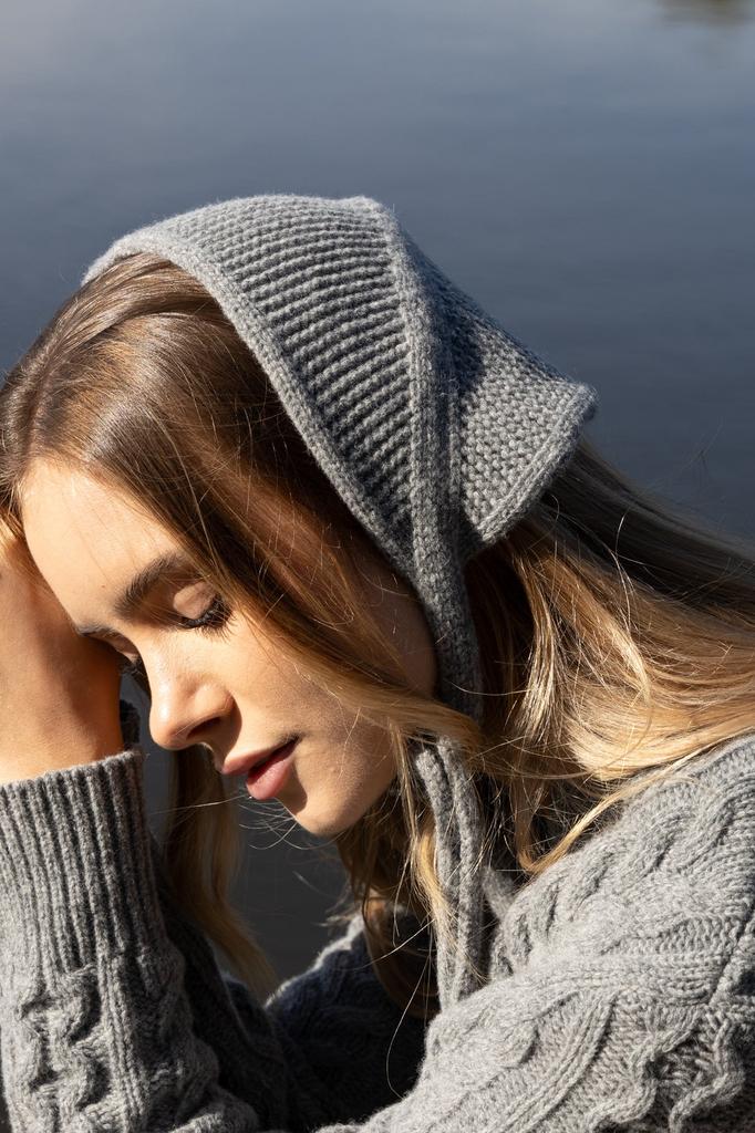 Vintage gray wool scarf