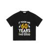 Черная футболка с принтом «60 лет, чтобы выглядеть так хорошо» для празднования дня рождения