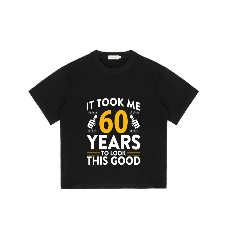 Черная футболка с принтом «60 лет, чтобы выглядеть так хорошо» для празднования дня рождения