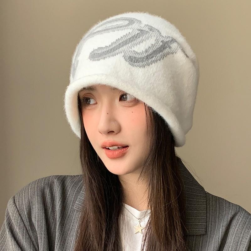 Womens Winter Warm Fuzzy Knit Slouchy Beanie Retro Face Slimming Cold Weather Hat