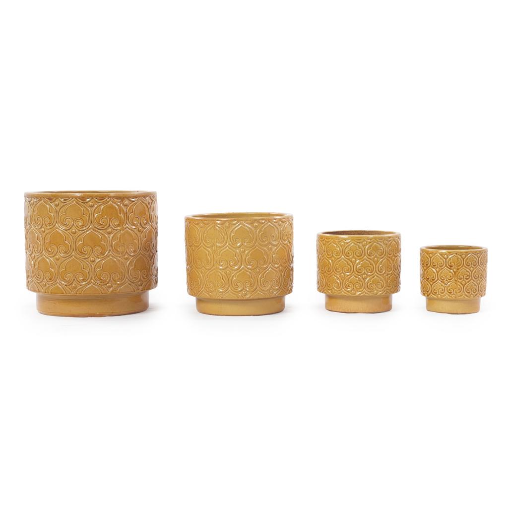 Mini Small Ceramic Plant Pot diameter 19 cm, Glossy Warm Yellow Heart-Ornament Relief, Breathable Drainage Hole for Mini Succulents and Desktop Herbs