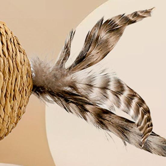 Cat Sisal Scratching Ball Toy Interactive Anti-Bite Sounding Toy Cat Scratcher Sisal Ball with Feather