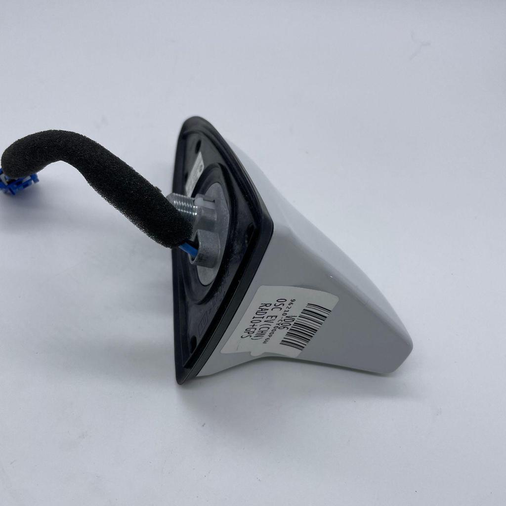 Hyundai Shark Fin Antenna 96210-CY000 - Abundant Stock Available