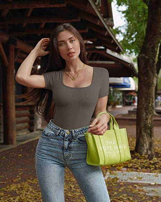 Европейский и американский летний женский комбинезон с квадратным вырезом и короткими рукавами '23