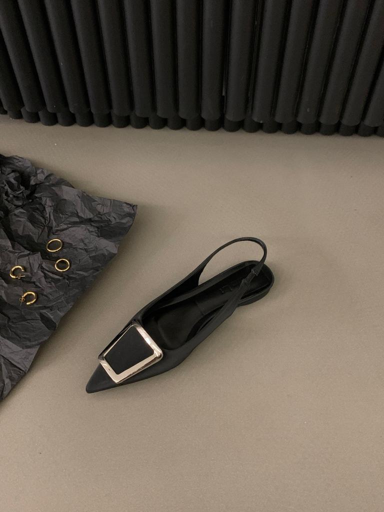 Французские плоские черные сандалии 2025 года, весна-лето, остроносые, со стразами, темпераментные, одинарные туфли, элегантные и благородные, нежные, классические, женские туфли