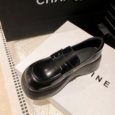 Женские лоферы на платформе с круглым носком, весна-лето 2025, новая кожаная обувь на маффиновой подошве, одинарная обувь с черным узором «кошачий ус», маленькие кожаные туфли