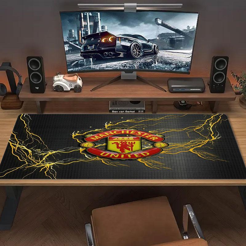 Коврик для мыши Manchester United F Большого размера Большая подушка для игрового стола Нескользящий Коврик для ноутбука Планшета Большая мышь XXL Маленький коврик для ПК Игровой коврик с заблокированным краем