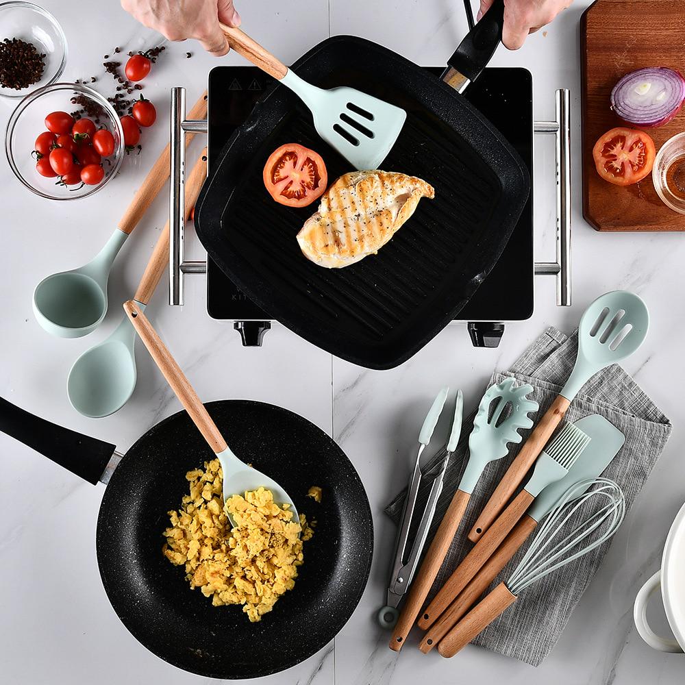 9pcs Silicone Cooking Utensils Set Non-stick Cookware The Wooden Handle Easy To Clean Egg Beaters Shovel Spoon Soup Cooking Tool Sets