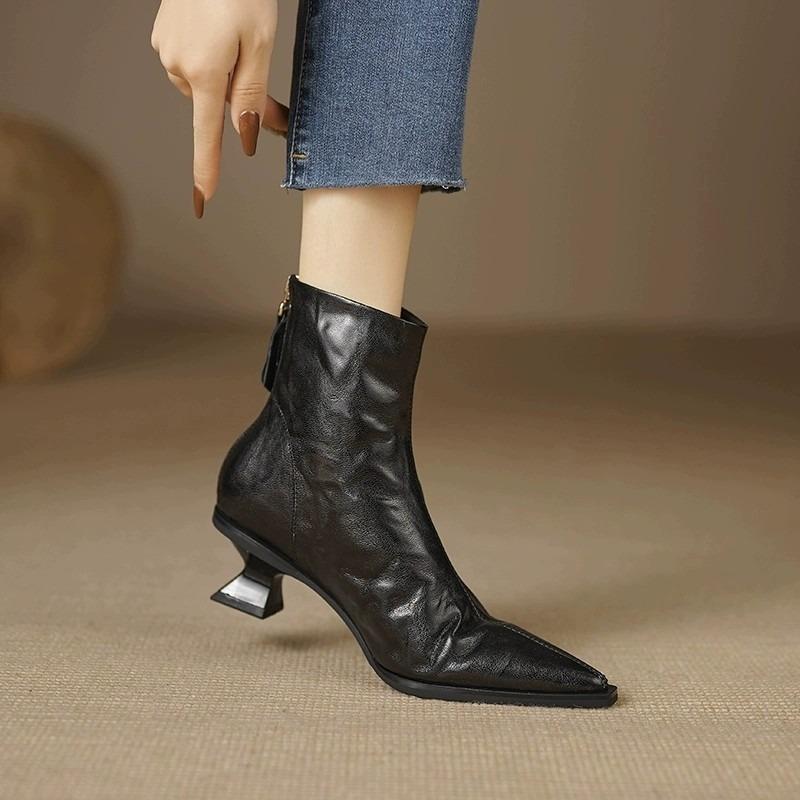 Женские ботильоны Naked 2025 Осень Новые Французские Ретро Остроносые На Каблуке-рюмочке