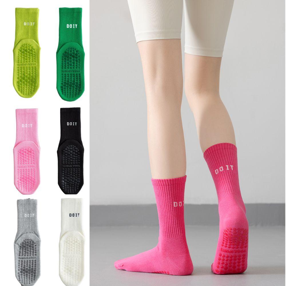 Solid Color Mid-calf Socks Cotton Sports Socks Comfortable Pilates Socks
