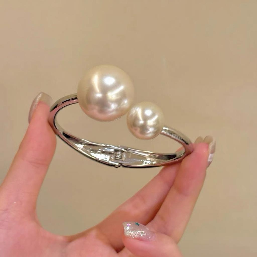 Multi‑Layer Star Pearl Zircon Stacked Bracelet Niche Unique Design Temperament Versatile Jewelry For Women