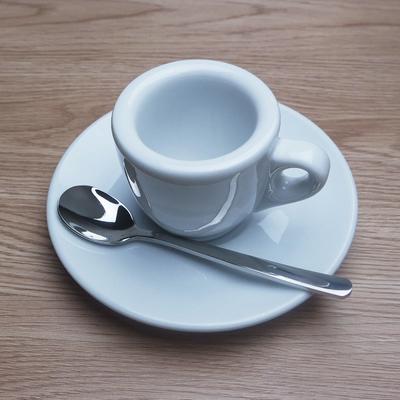 Nuova Point Classic Esp Набор чашек для эспрессо и блюдца Профессиональный конкурентоспособный уровень Утолщенный костяной фарфор Кофейные кружки и набор тарелок