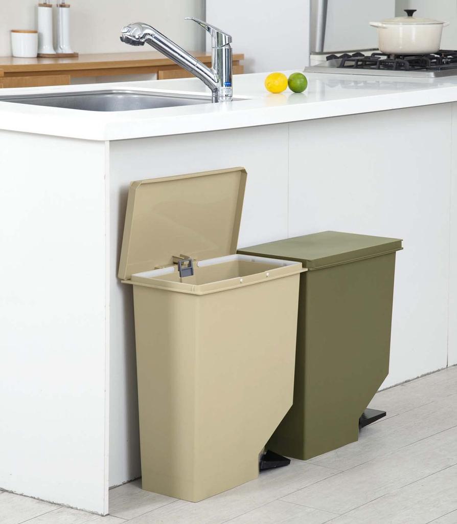 Shinki Gosei Tombo Unido Мусорное ведро 35 литров Быстро открывается легким нажатием педали Педаль Хаки Глубина 45 x Ширина 25 x Высота 53 см Также можно поставить