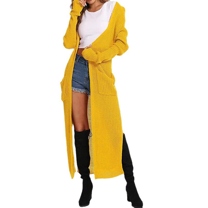 Женский вязаный кардиган с карманами и разрезами - многоцветный