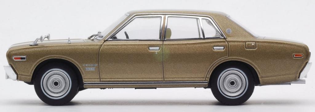Tomica Limited Vintage Nissan Cedric Custom DX Finished Product LV-N43-04a (Brown)