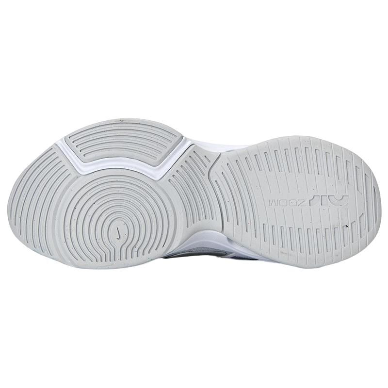 Nike Женские Zoom Bella 6 'White Metallic Silver' Белый/Металлический Серебристый/Чистый Платиновый DR5720-100