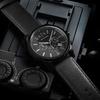 Armani Exchange Кварцевые часы Кожаный ремешок Черный циферблат Модные Крутые Трехглазый Хронограф Календарь Черный Воин Часы Мужские часы AX2098