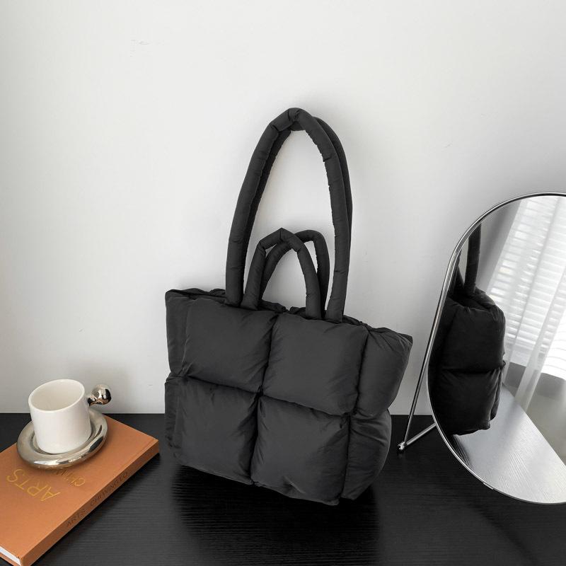 Пуховая сумка, хлопковая одежда, сумка-тоут, высокая версия, женская сумка из хлопка с клетчатым наполнителем, модная сумка через плечо.