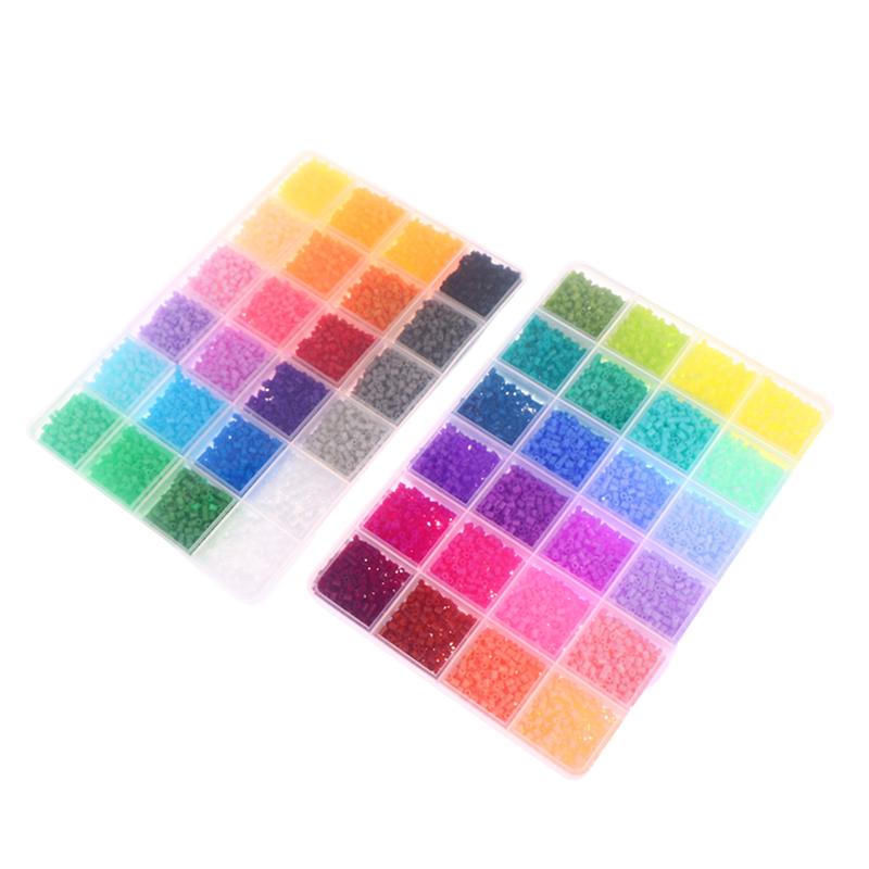 24 цвета/набор. Каждая ячейка содержит 400 шт. Мини-бусин, Термобусин, Бусин для мозаики Для детей DIY Высококачественные Мозаики Ручная работа Подарок Игрушка