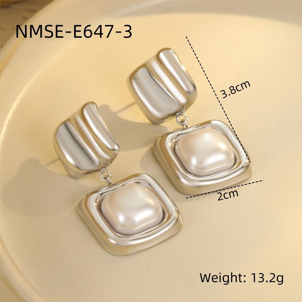 GEMCHIC Women's French Vintage Geometric Square Irregular Pearl Earrings Light Luxury High-end Sense Niche Temperament Earrings Wholesale