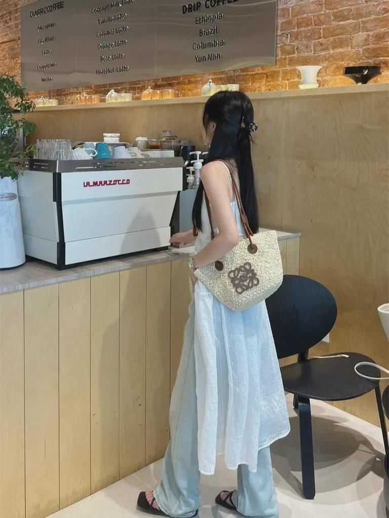 Белое сетчатое платье без рукавов на подтяжках - французский стиль, многослойное, свободный крой, облегающее, длинная юбка, новая летняя коллекция