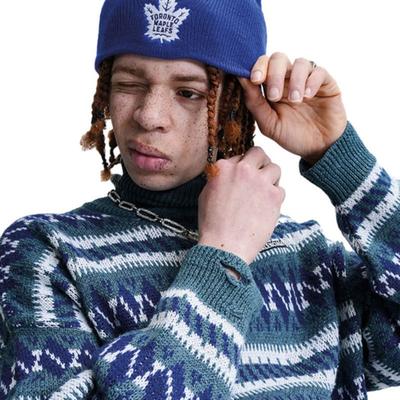 АМЕРИКАНСКАЯ ВЯЗАНАЯ ШАПКА БЕЗ ОТВОРОТА TORONTO MAPLE LEAFS