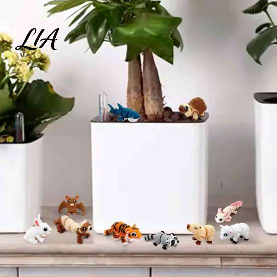 Small Desktop Decoration Accessories 21PCS 3D Printed Articulated Animal Figurines Set, Mini Flexible Joints Figures, Stress Relief Gadgets Realistic
