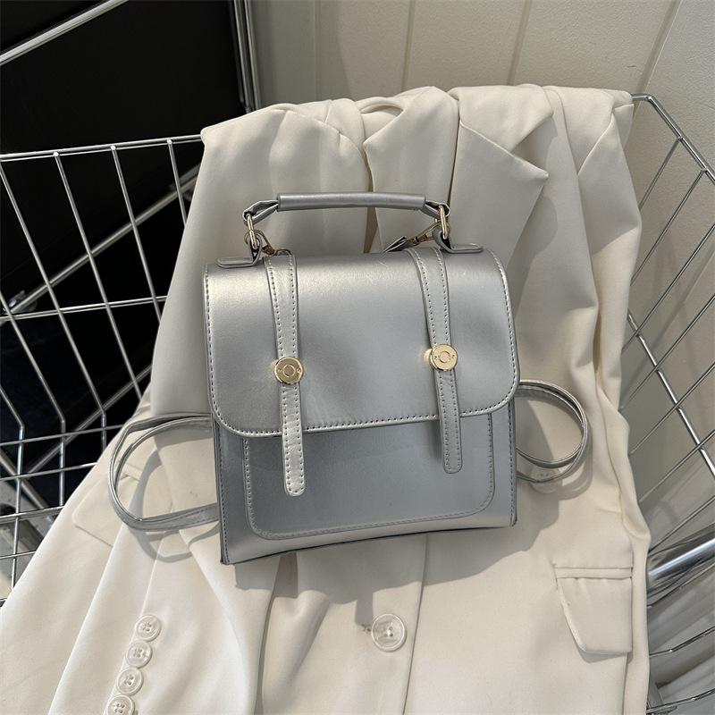 Простой рюкзак женская сумка в студенческом стиле женская сумка 2025 новая модная повседневная наплечная сумка маленький рюкзак