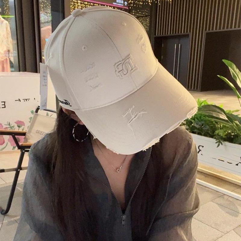 Autumn and winter versatile face small baseball cap children three-dimensional letter embroidery old hole fashion cap