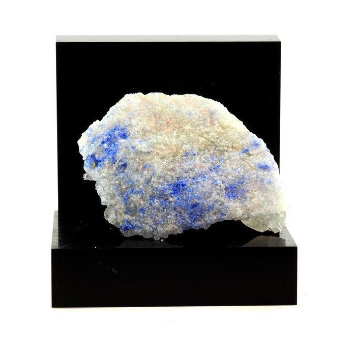 Pierres et Minéraux. Quartz + Dumortierite. 364.5 ct. Vaca Morta quarry, Bahia, Brésil.